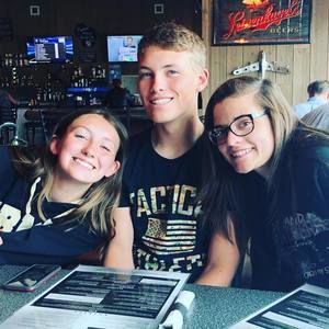 Meet your Posher, Logan